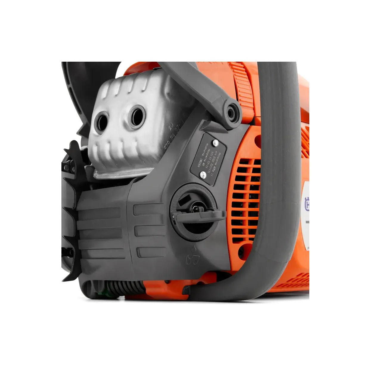 HUSQVARNA 435 Chain Saw - 40.9 CC - 2.2 HP*