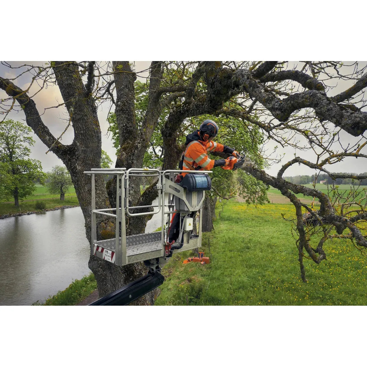 HUSQVARNA 540 XP® Mark III Chain Saw - 39.1 CC - 2.6 HP*