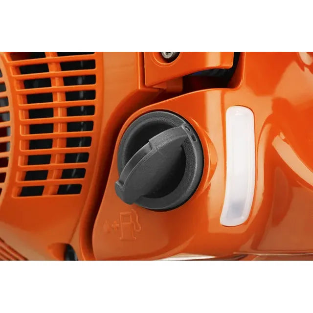 Husqvarna 565 Chain Saw - 70.6 CC - 5 HP*