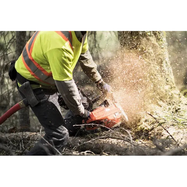 Husqvarna 565 Chain Saw - 70.6 CC - 5 HP*