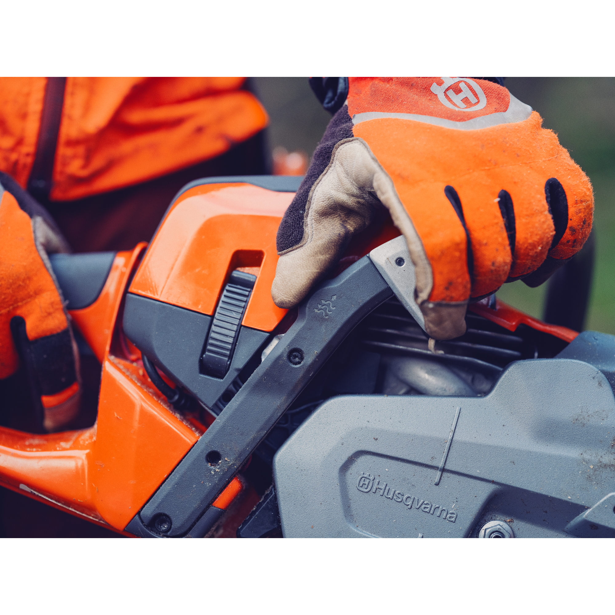 Husqvarna 564 XP® G Fuel Injected Chain Saw w/ Heated Handle - 60 CC (PRE-ORDER ONLY) - DEPOSIT REQUIRED (Copy)