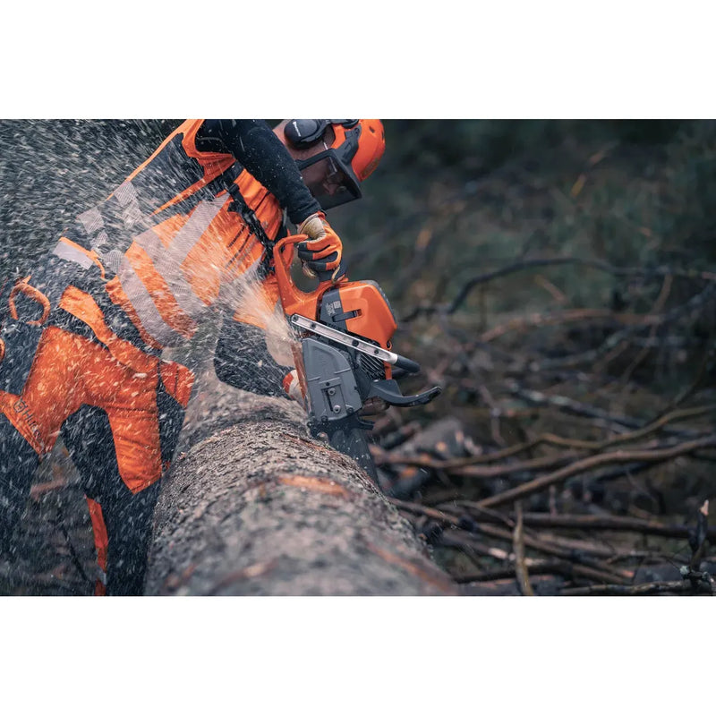 HUSQVARNA 592 XPG® Chain Saw - 92.7 CC - 7.6 HP* (Heated Handle)