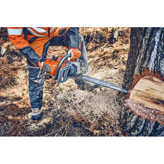 Husqvarna 562 XP® G Mark II Chain Saw - 59.8 CC - 4.7 HP* (Heated Handle)