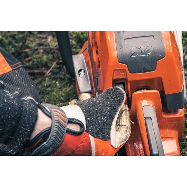 Husqvarna 562 XP® Mark II Chain Saw - 59.8 CC - 4.7 HP*